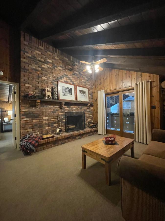 Hideaway Mountain Lodge Fraser Dış mekan fotoğraf
